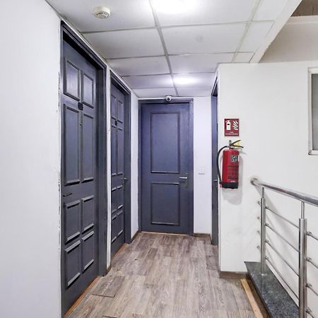 Hotel Aerotech Suite ニューデリー エクステリア 写真