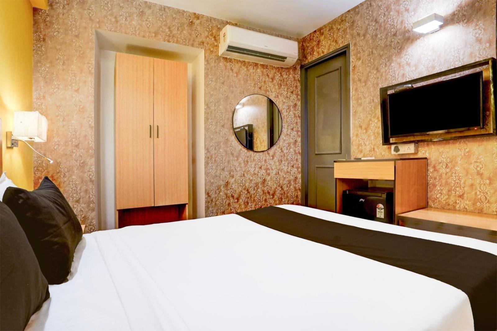 Hotel Aerotech Suite ニューデリー エクステリア 写真
